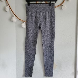 Forever 21 || set of 2 athletic leggings